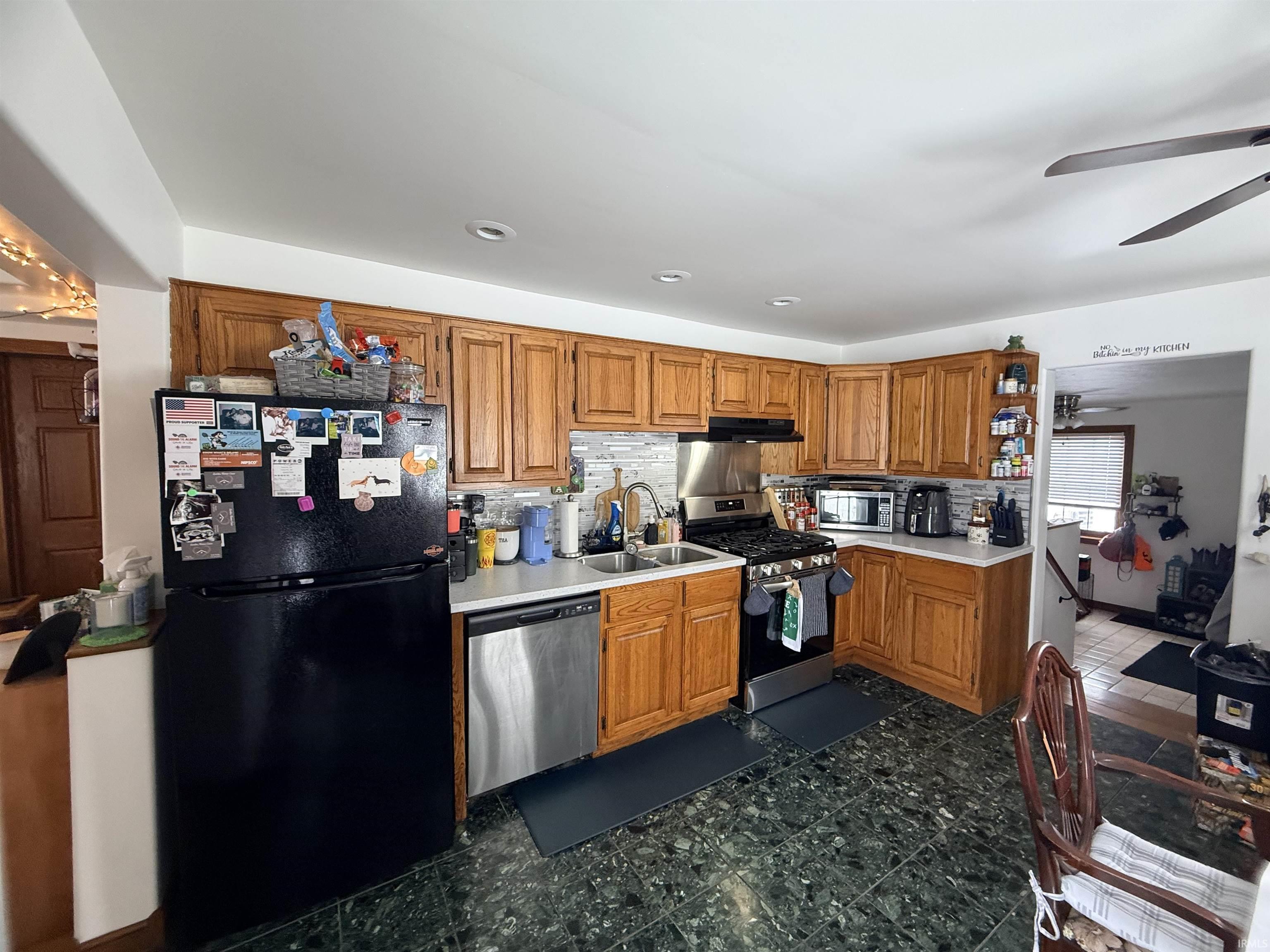 4741 Allen Street Tyner, IN 46572 - Photo 4 of 32
