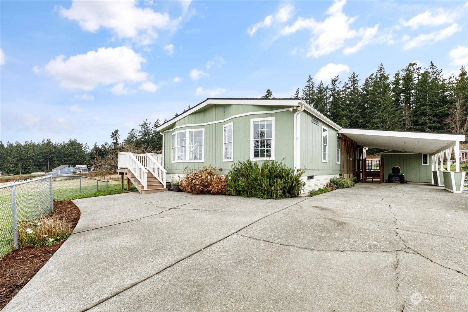 41 East Green Valley Road Oak Harbor, WA 98277 - Photo 1 of 40 Gallery Image 1