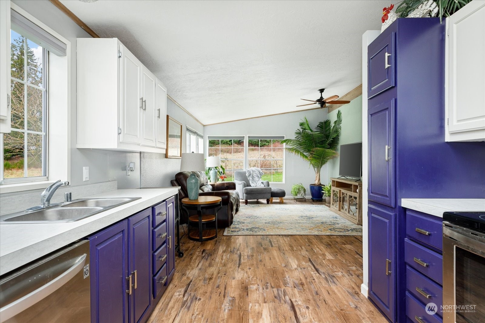 41 East Green Valley Road Oak Harbor, WA 98277 - Photo 14 of 40 Gallery Image 14