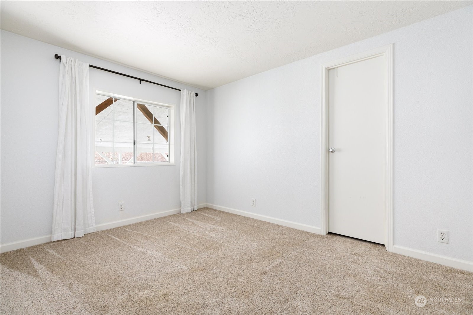 41 East Green Valley Road Oak Harbor, WA 98277 - Photo 20 of 40 Gallery Image 20