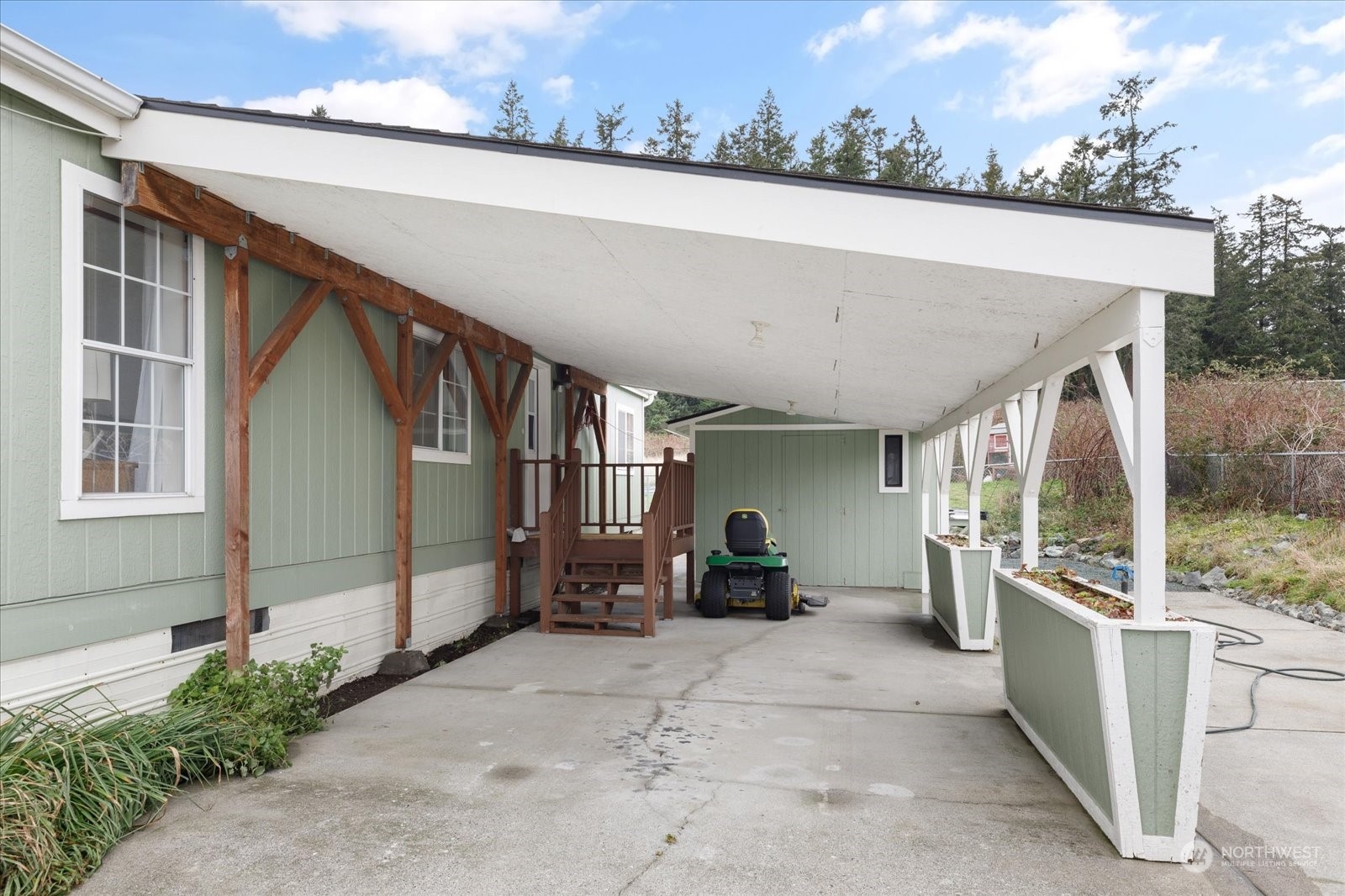 41 East Green Valley Road Oak Harbor, WA 98277 - Photo 3 of 40 Gallery Image 3
