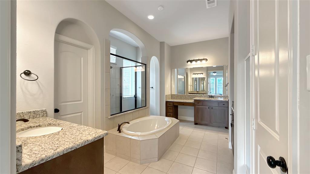 1377 Rolling Thunder Road Frisco, TX 75036 - Photo 23 of 34