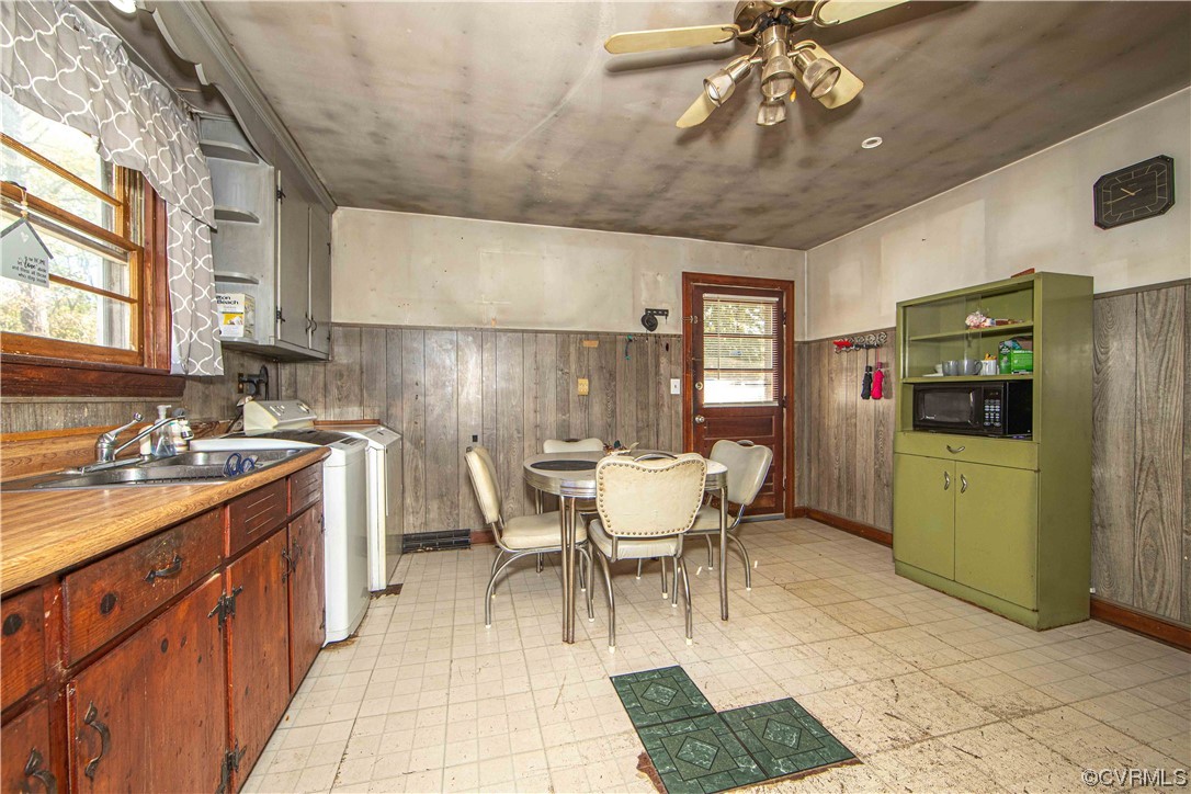 811 Turner Road Richmond, VA 23225 - Photo 6 of 24 Kitchen.