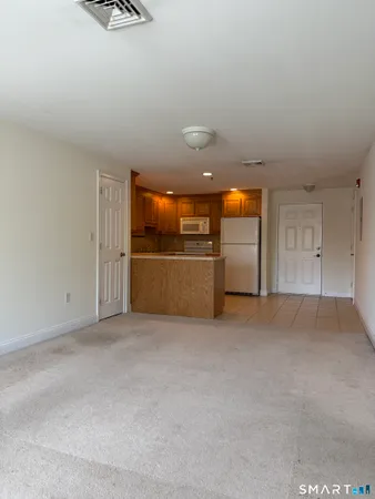 $216,000 | 380 Main Street, Unit 16, Wallingford, CT 06492
