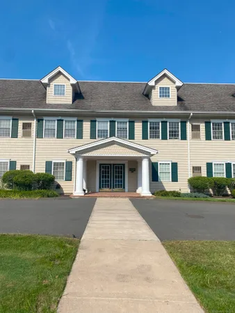 $216,000 | 380 Main Street, Unit 16, Wallingford, CT 06492