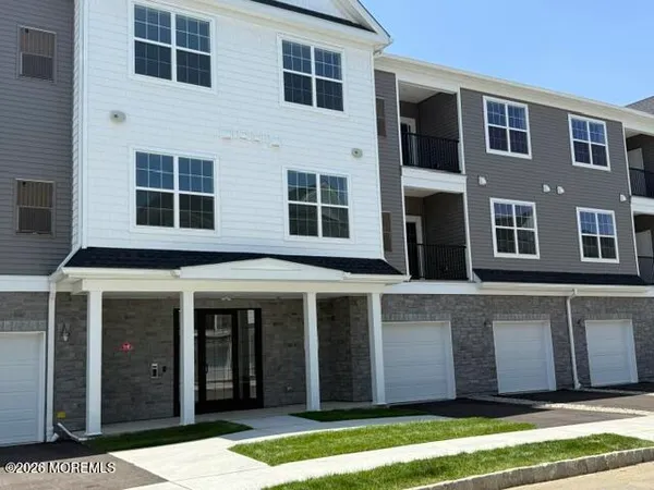 $3,100 | 29104 Radford Court, Unit 2904, Monroe Township, NJ 08831