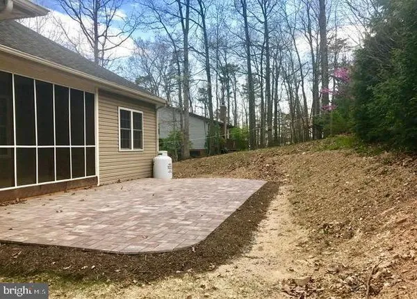 $484,900 | 634 Lakeview Drive, Cross Junction, VA 22625