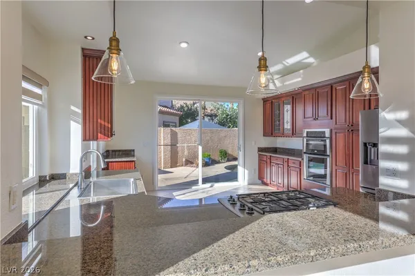 $3,200 | 1500 Country Hollow Drive, Las Vegas, NV 89117