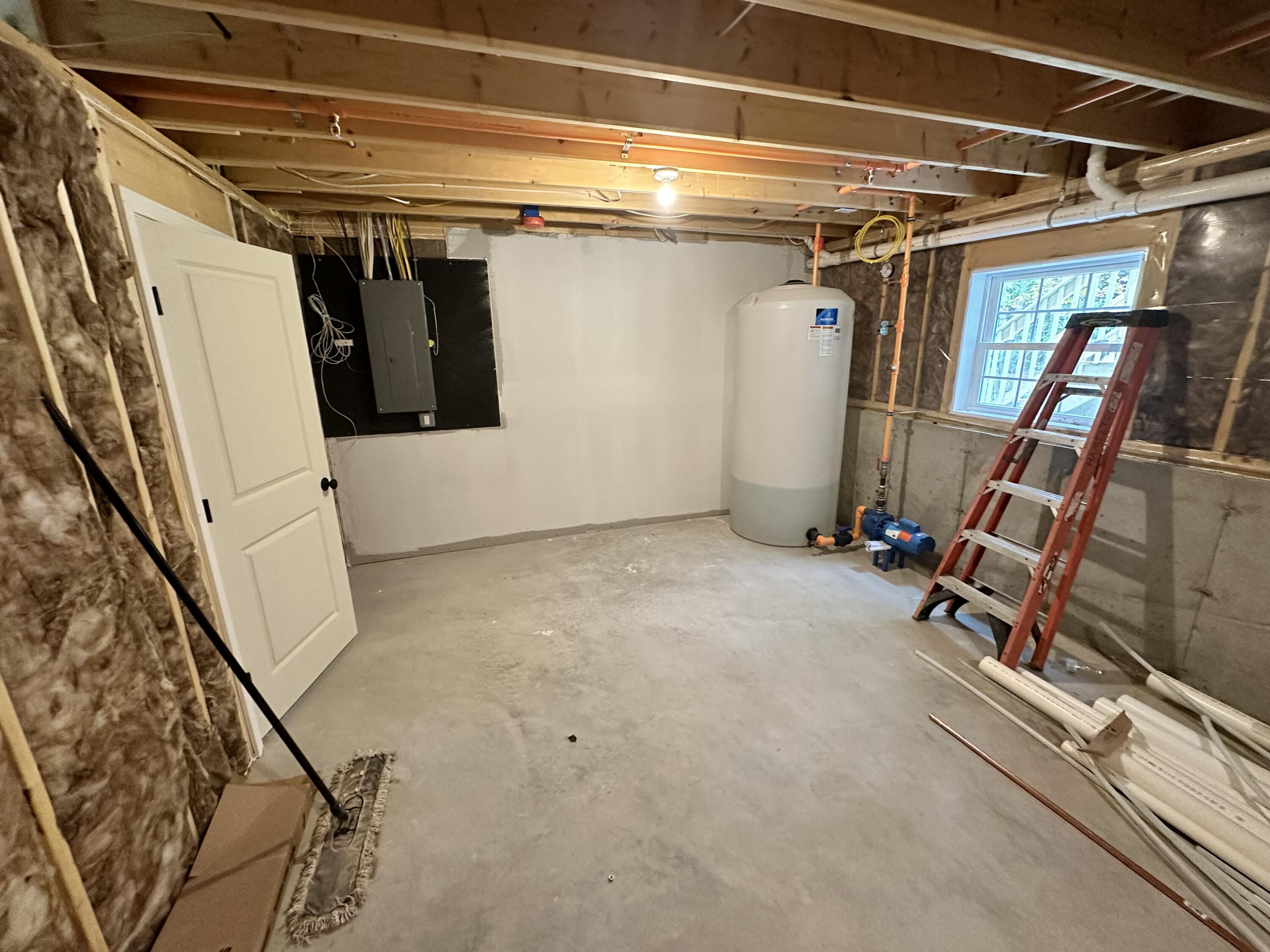 108 Lewiston Road Gray, ME 04039 - Photo 25 of 34 IMG_2406