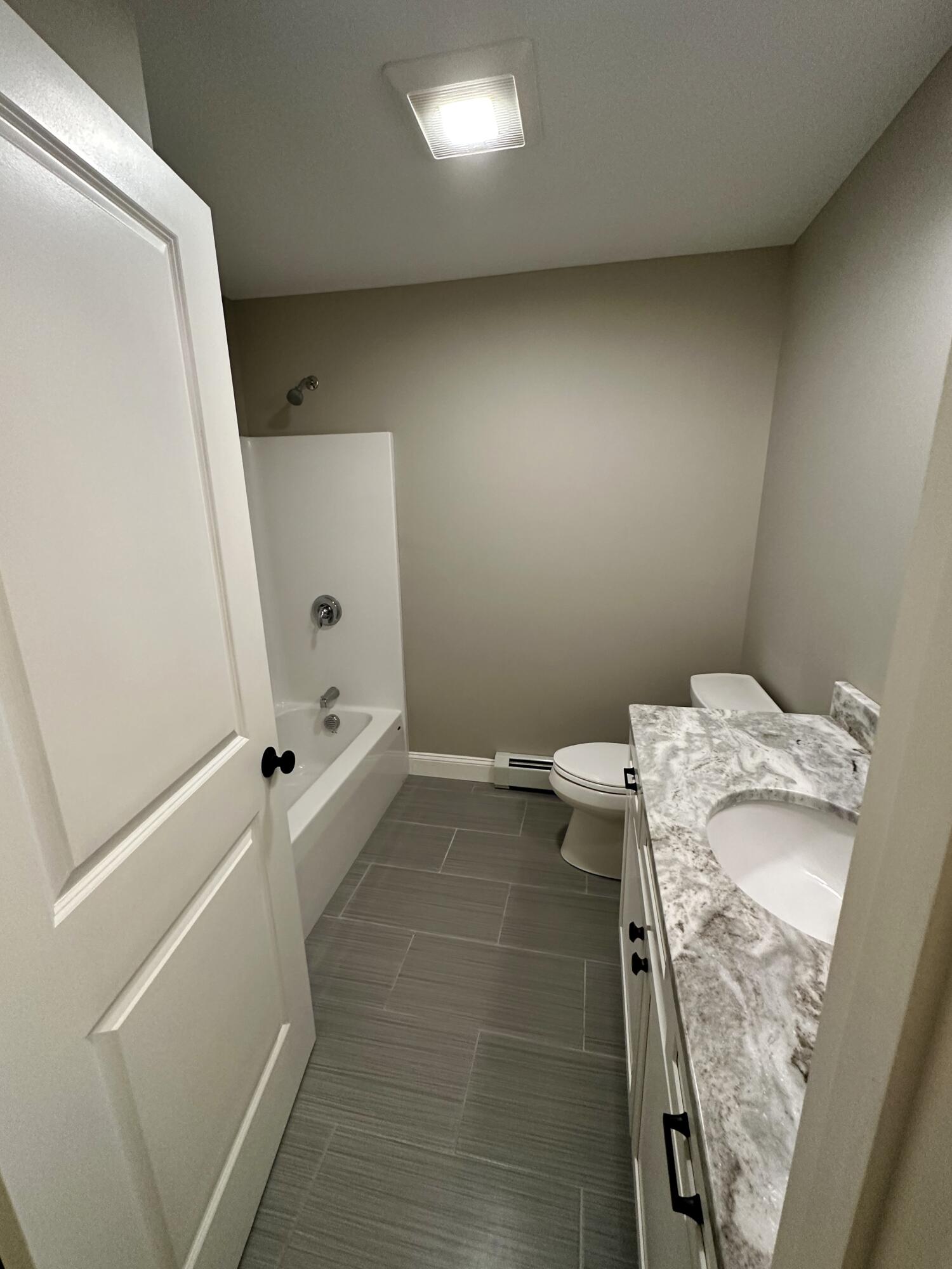 108 Lewiston Road Gray, ME 04039 - Photo 10 of 34 IMG_2384