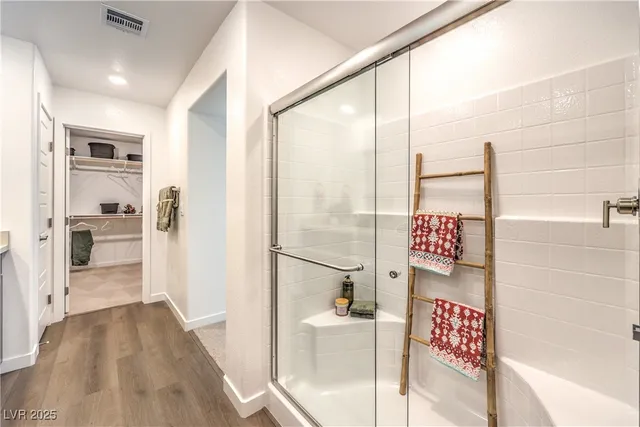 $522,642 | 6045 Sunshine Shores Street, Unit 11, North Las Vegas, NV 89081