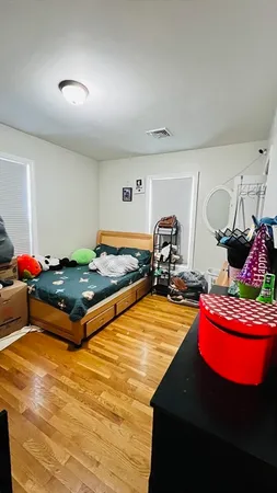 $5,300 | 76 Eleanor Street, Unit 3, Chelsea, MA 02150