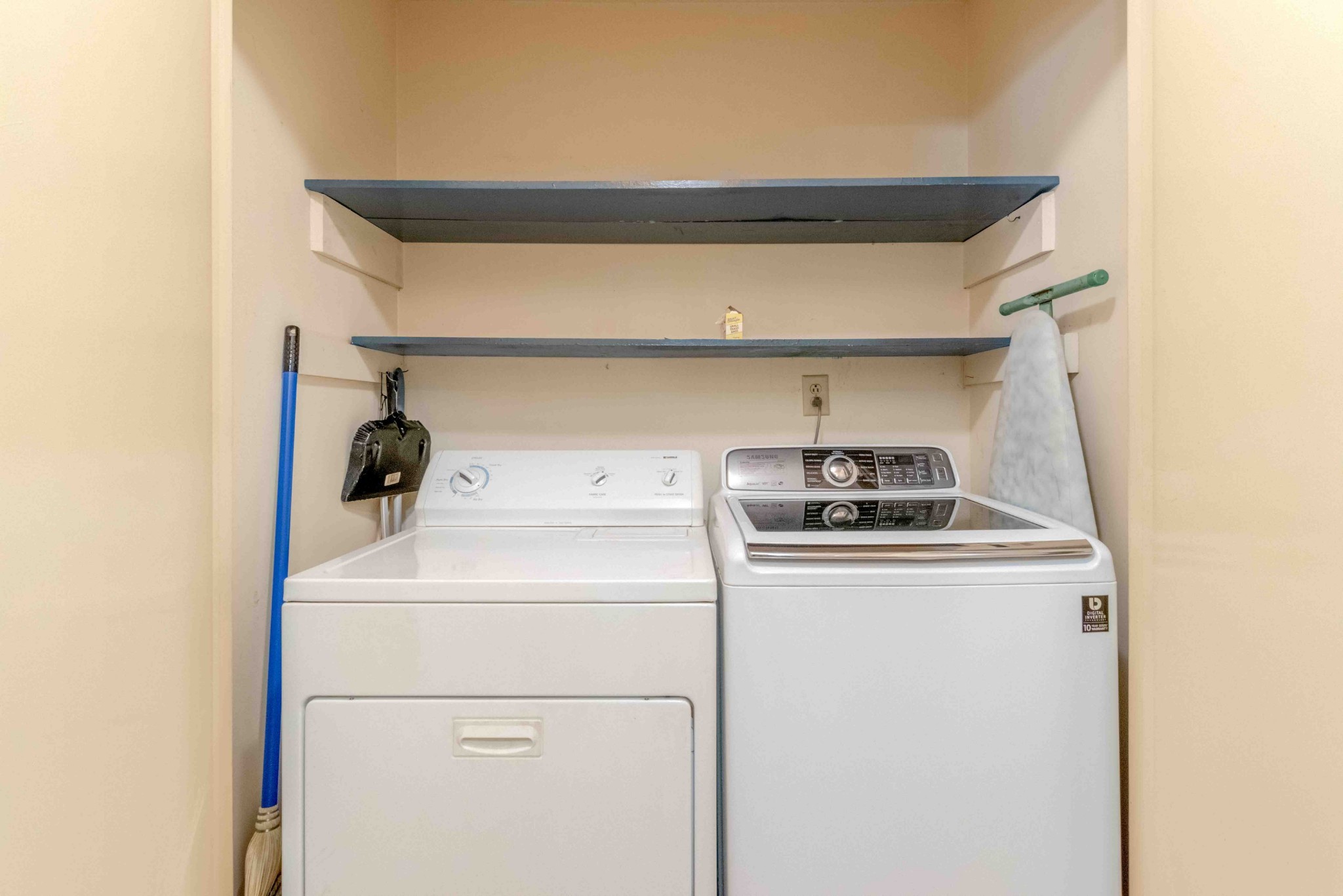 4316 Memory Lane Adams, TN 37010 - Photo 24 of 45 a utility room with dryer and washer