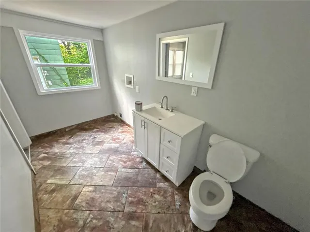 $84,900 | 3020 Walrond Avenue, Kansas City, MO 64128