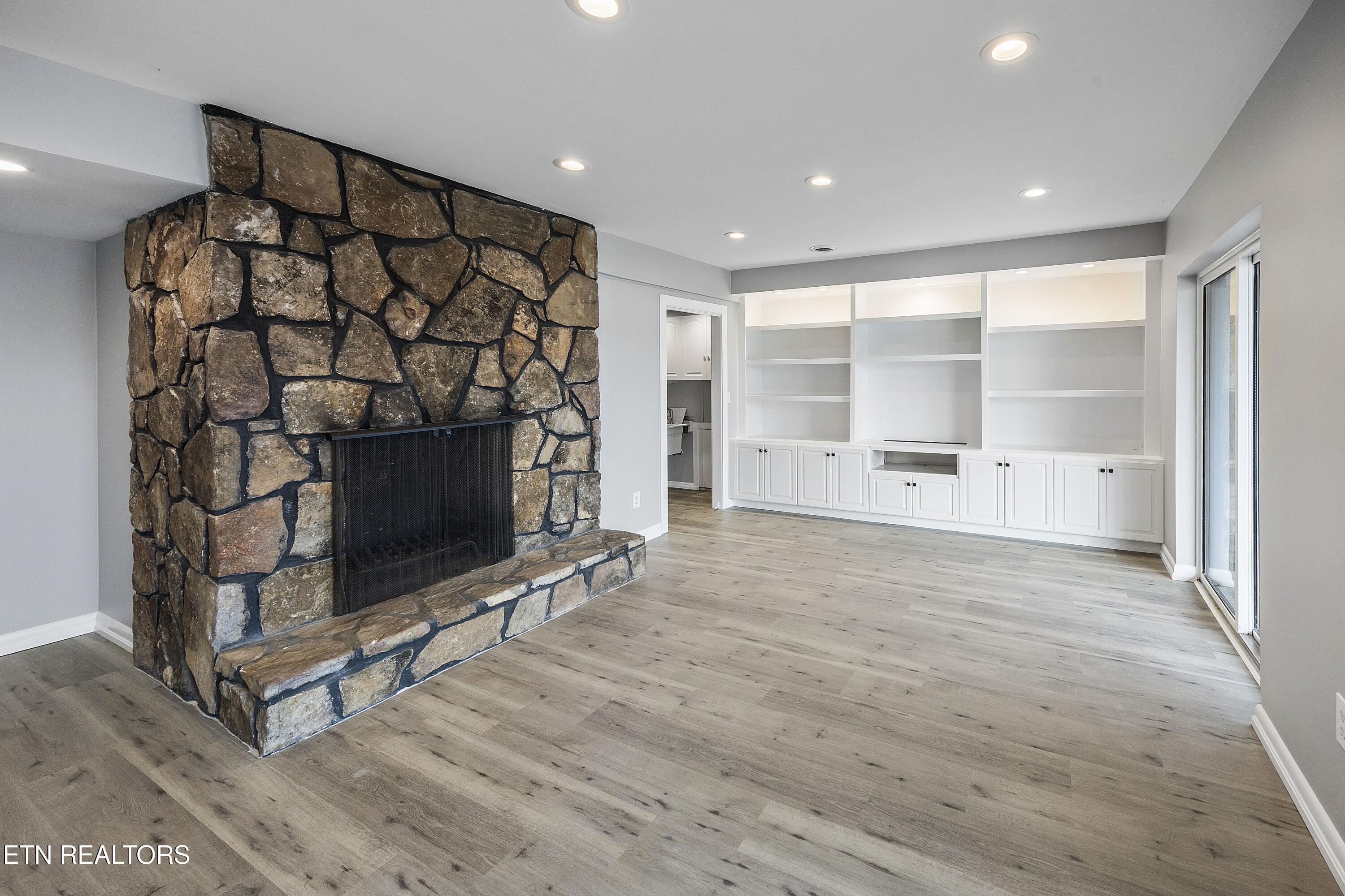 3860 Brooksview Road Lenoir City, TN 37772 - Photo 27 of 40 L40A9692