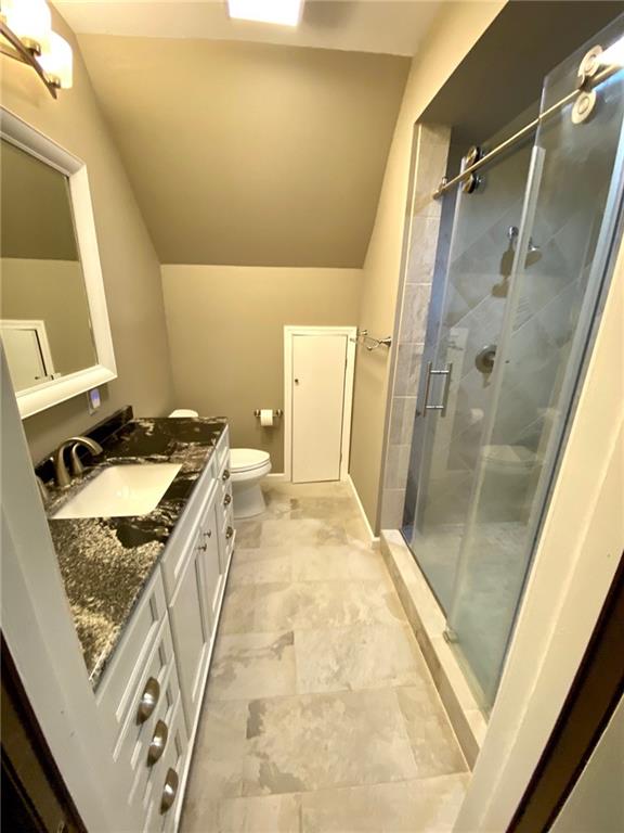 803 Scrubgrass Road Pittsburgh, PA 15243 - Photo 14 of 25 Master Bathroom