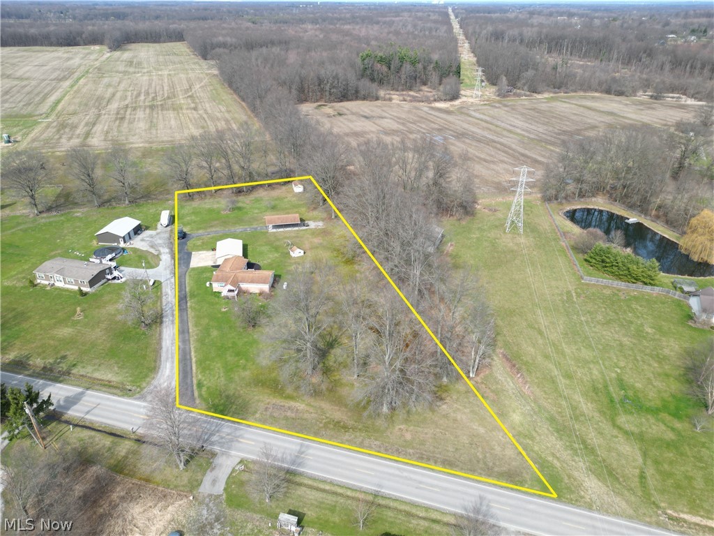 14086 Ellsworth Road Berlin Center, OH 44401 - Photo 2 of 49