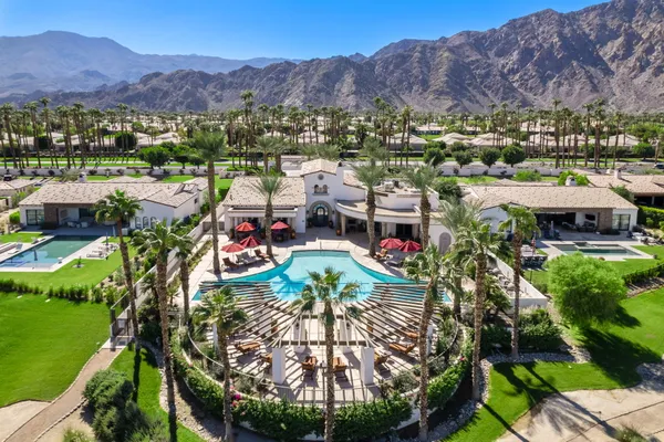$249,000 | 80-085 North Residence Club Drive, Unit 904, La Quinta, CA 92253