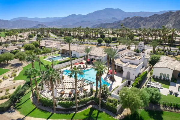 $249,000 | 80-085 North Residence Club Drive, Unit 904, La Quinta, CA 92253