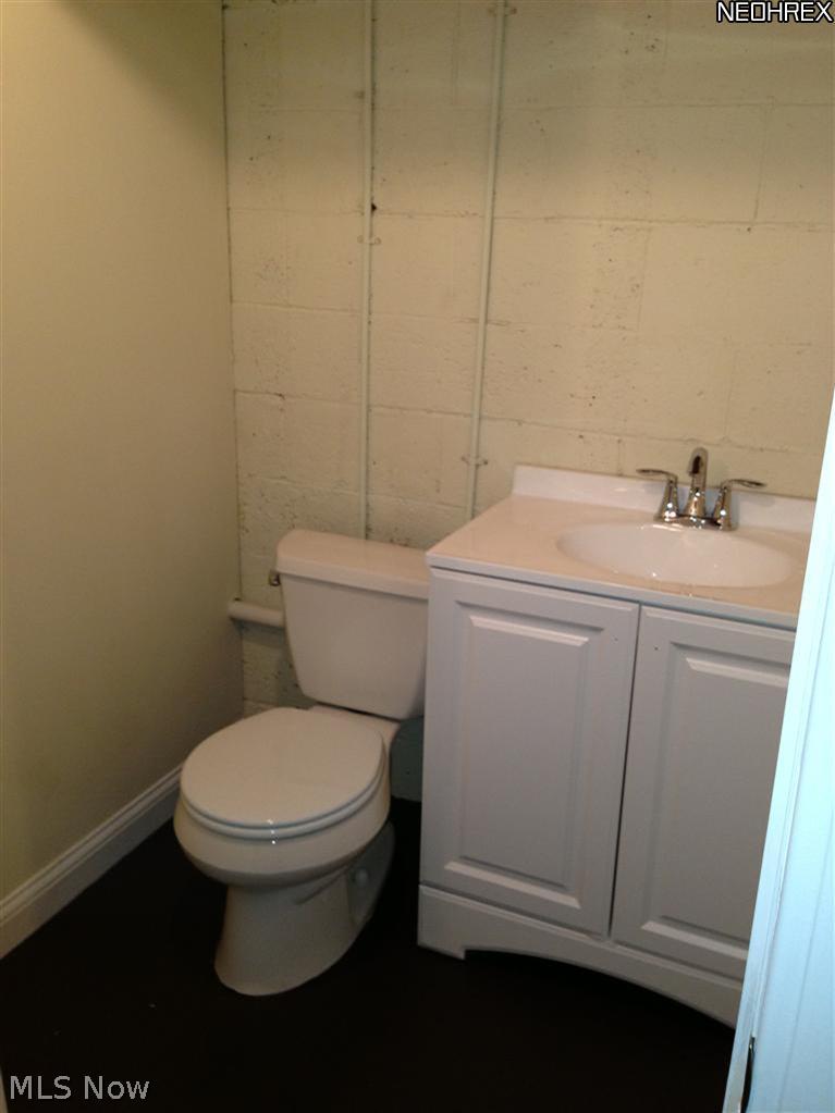 9763 Chardon Road Chardon, OH 44024 - Photo 11 of 23 Gallery Image 11
