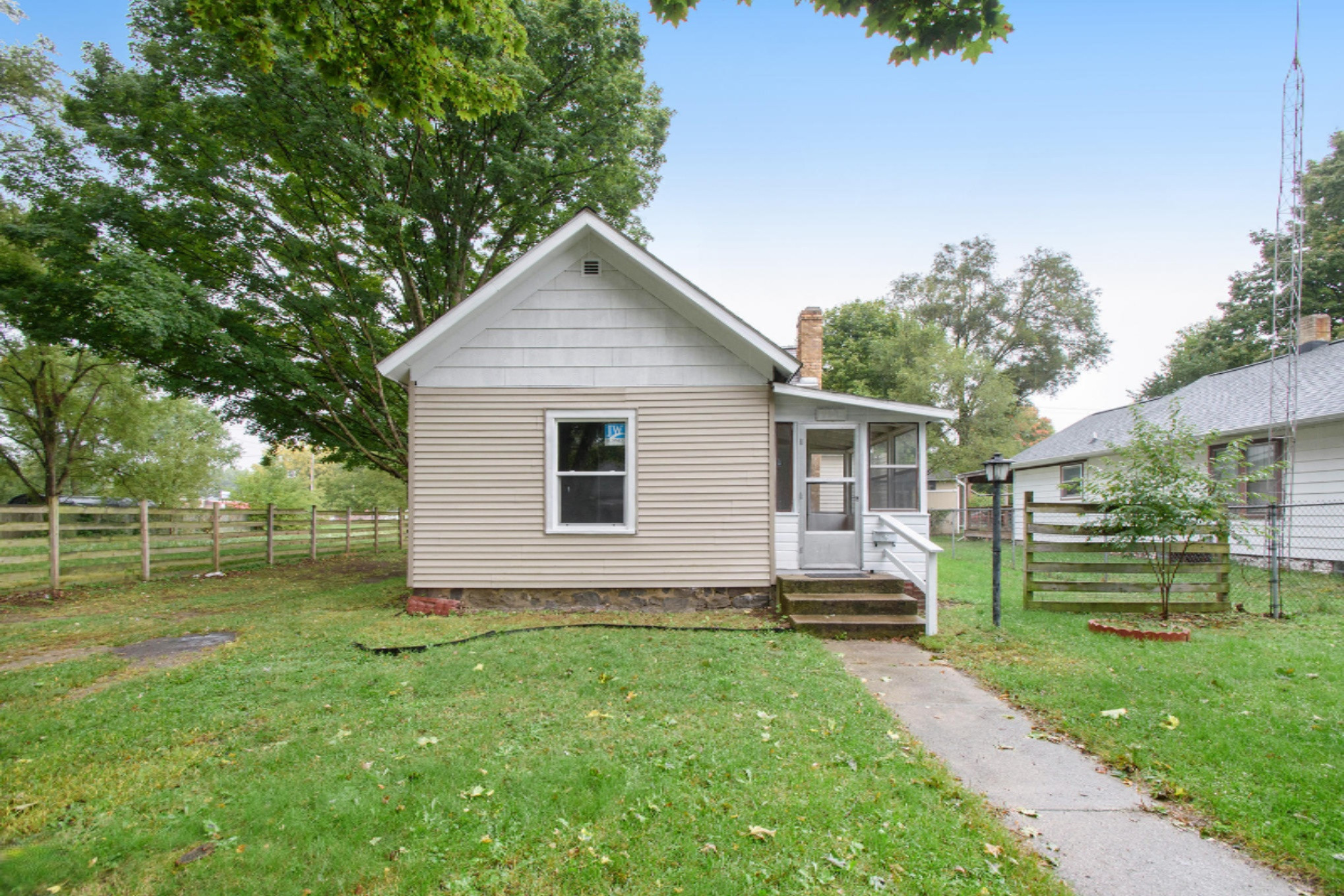 1109 7th Street Three Rivers, MI 49093 - Photo 2 of 20 DSC_0027
