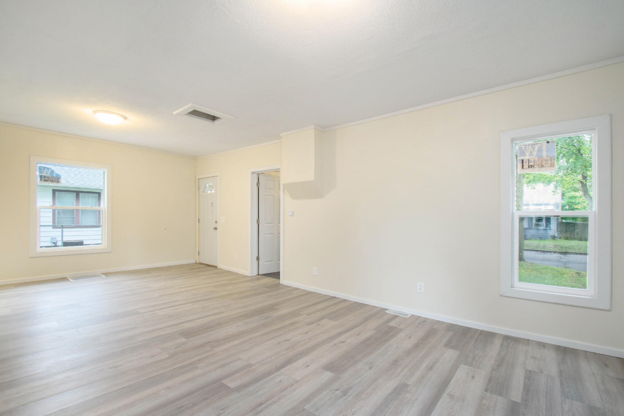 1109 7th Street Three Rivers, MI 49093 - Photo 7 of 20 DSC_0003