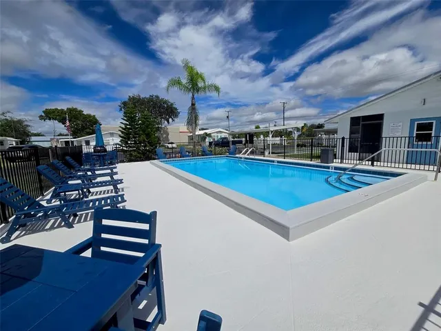 $18,000 | 4105 US Highway 27 South, Unit LOT B, Sebring, FL 33870