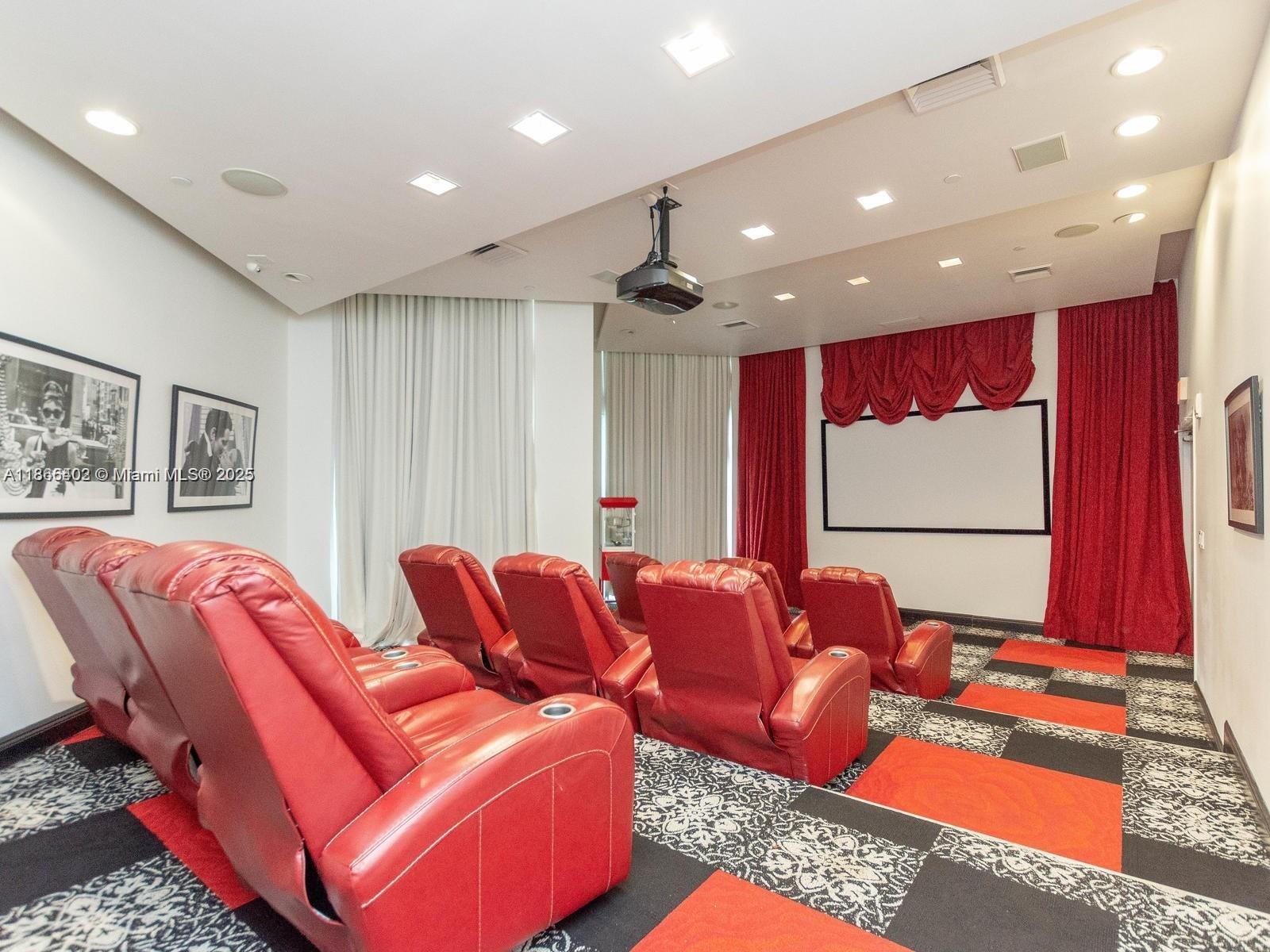 350 South Miami Avenue, Unit 2611 Miami, FL 33130 - Photo 27 of 34 a projector room with furniture