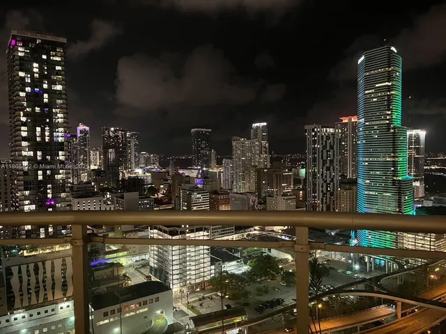 $2,750 | 350 South Miami Avenue, Unit 2611, Miami, FL 33130