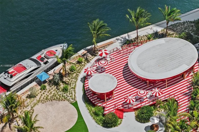 $2,750 | 350 South Miami Avenue, Unit 2611, Miami, FL 33130