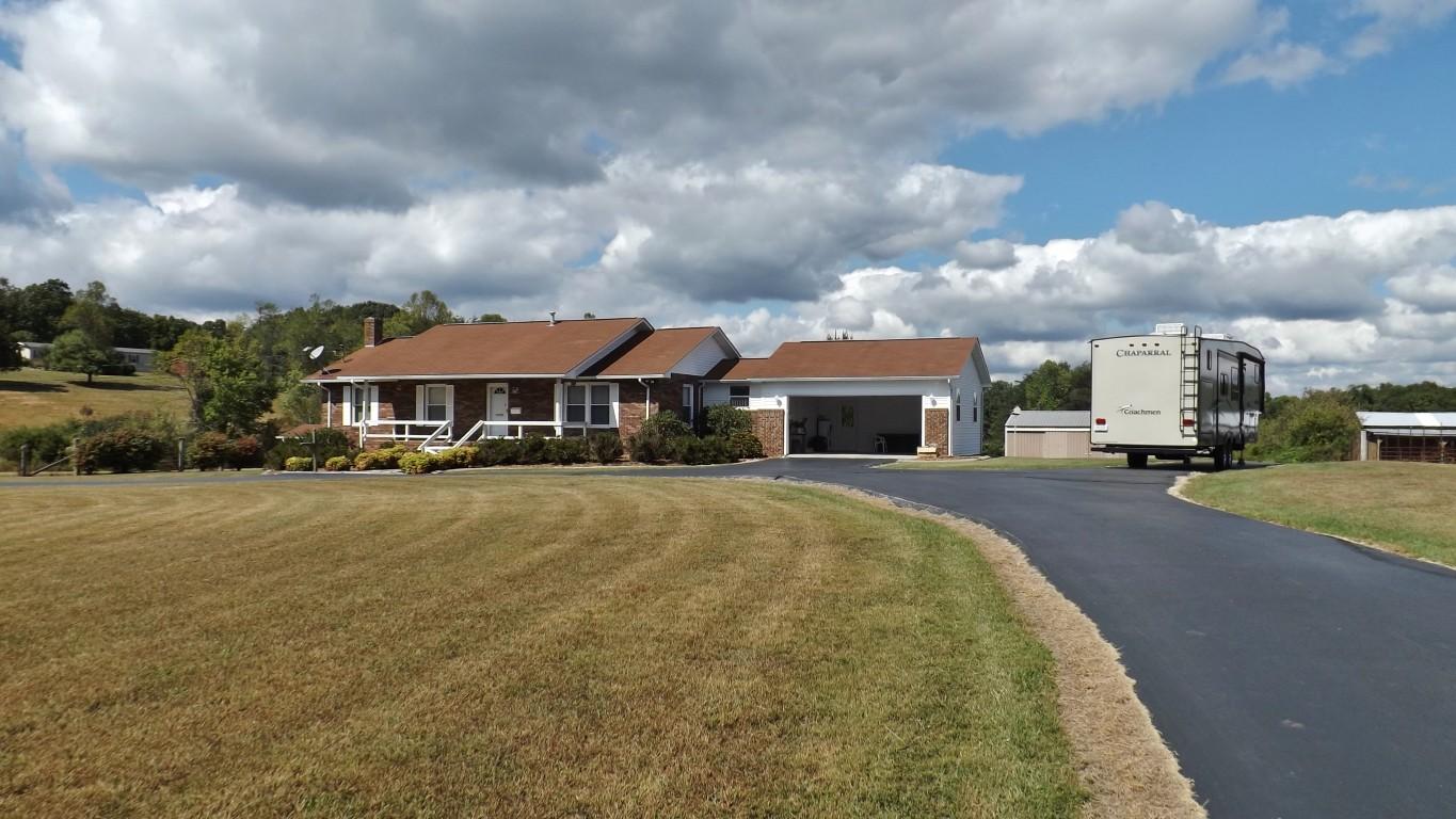 2231 Leffle Webb Road Crossville, TN 38572 - Photo 2 of 45 2231 Leffle Webb Road 001 (Medium)