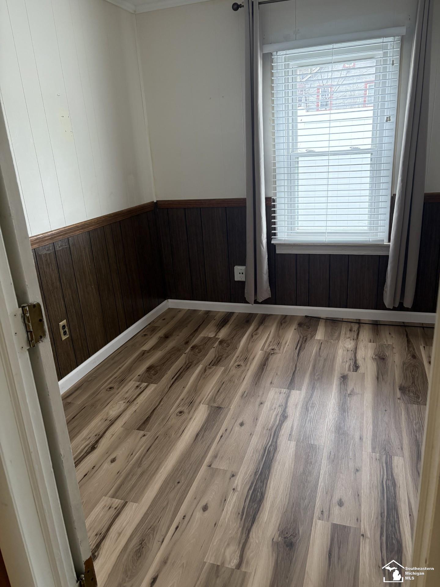 752 Rambow Drive Monroe, MI 48161 - Photo 12 of 17 BEDROOM/OFFICE
