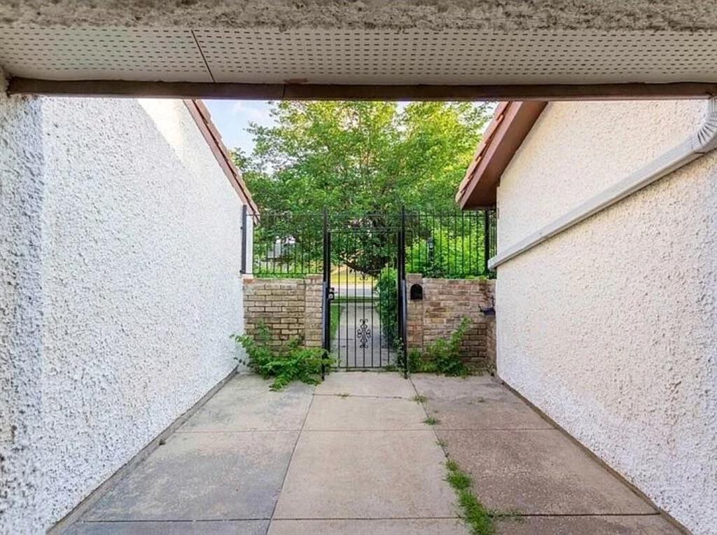 817 West Rochelle Road Irving, TX 75062 - Photo 19 of 21 a view of backyard with plants and outdoor seating