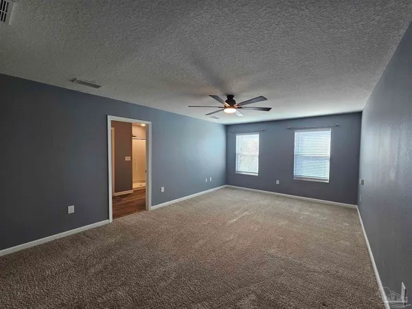 $2,400 | 5426 Merlin Way, Milton, FL 32583