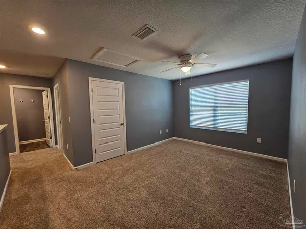 $2,400 | 5426 Merlin Way, Milton, FL 32583
