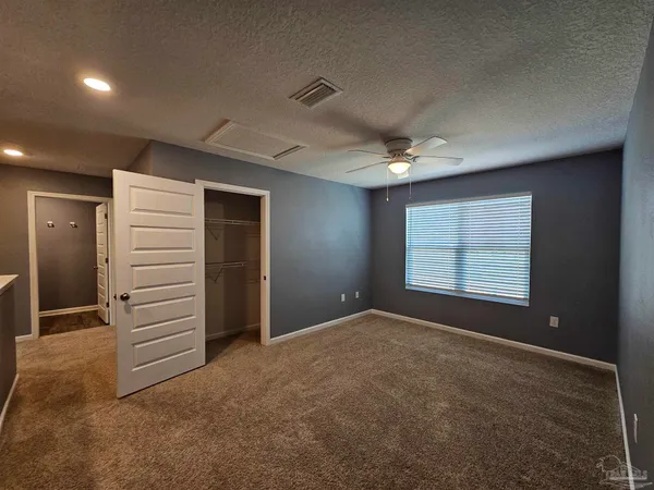 $2,400 | 5426 Merlin Way, Milton, FL 32583