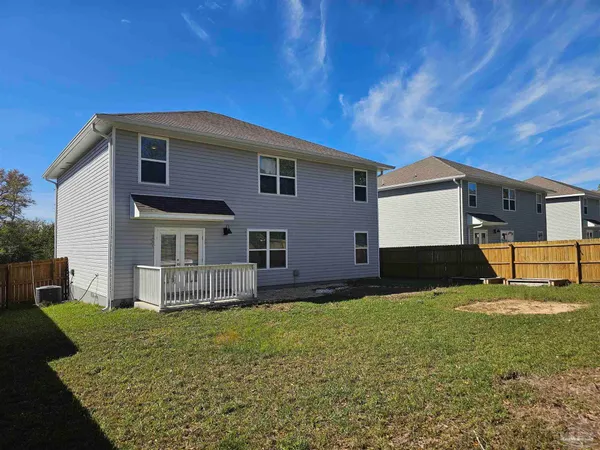 $2,400 | 5426 Merlin Way, Milton, FL 32583