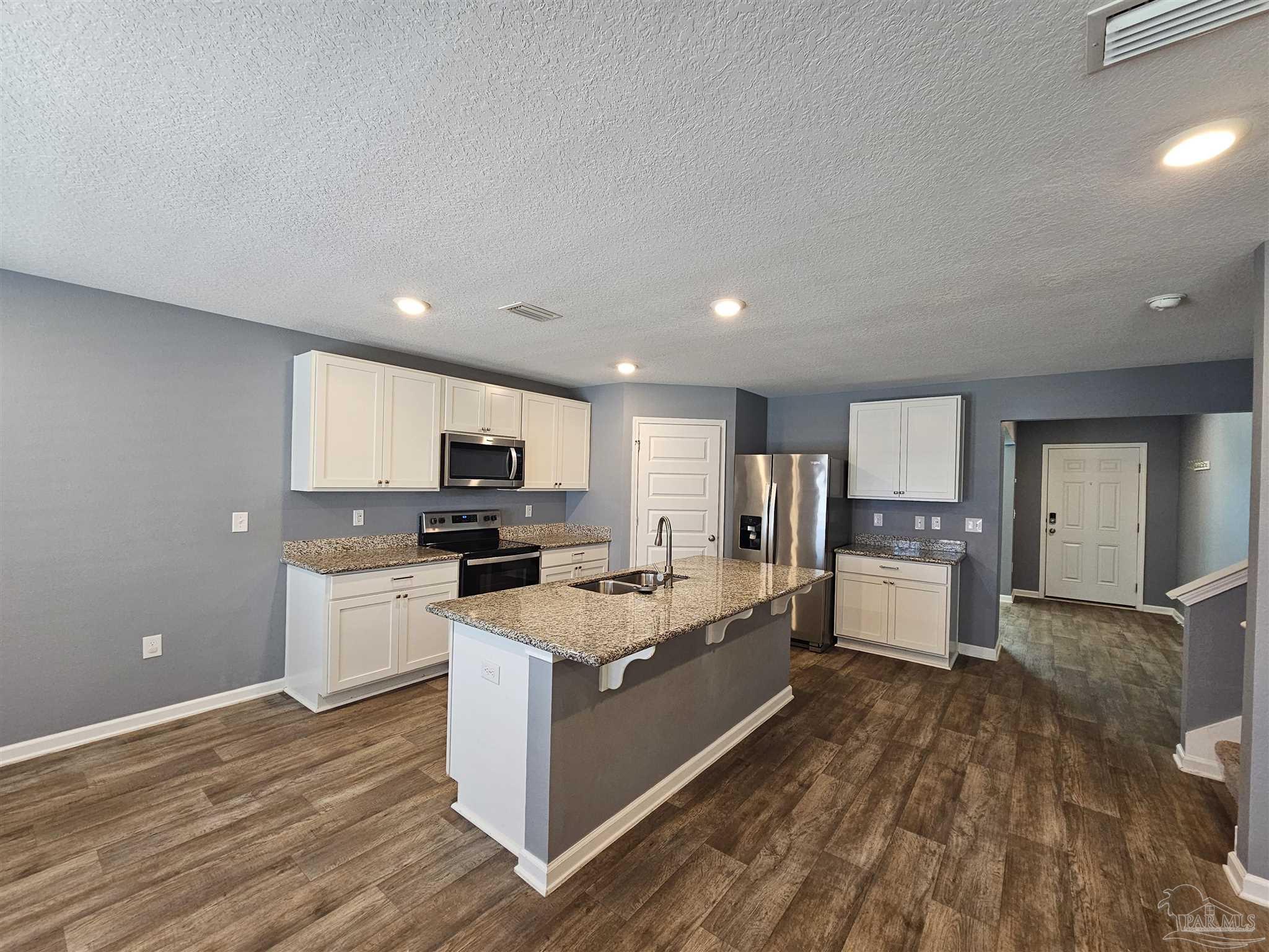 5426 Merlin Way Milton, FL 32583 - Photo 8 of 40