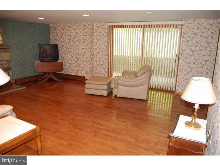 6318 East Valley Green Road Flourtown, PA 19031 - Photo 13 of 24 Family Room
