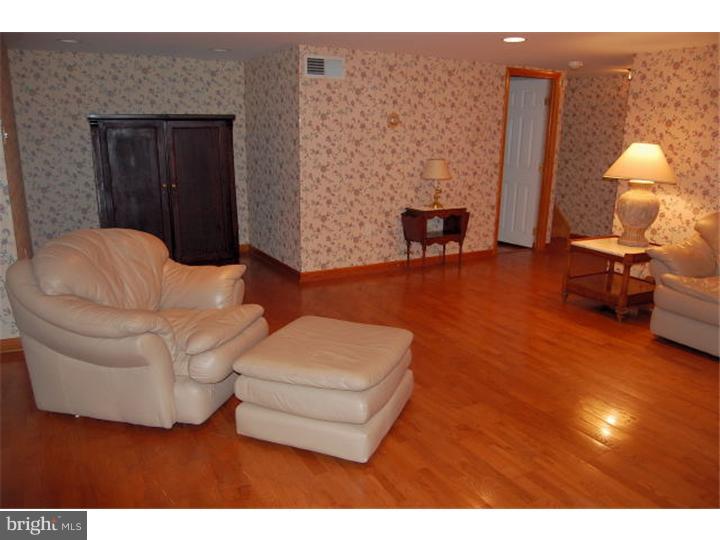 6318 East Valley Green Road Flourtown, PA 19031 - Photo 14 of 24 Family Room