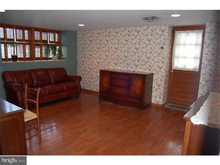 6318 East Valley Green Road Flourtown, PA 19031 - Photo 16 of 24 Office / Study