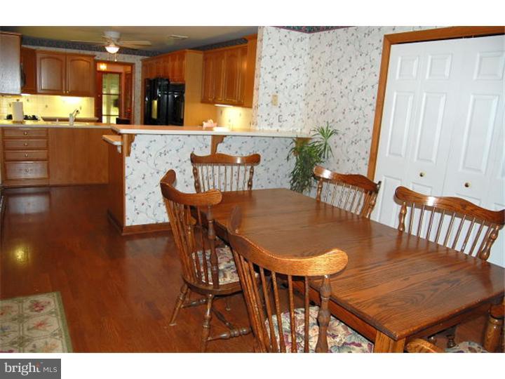 6318 East Valley Green Road Flourtown, PA 19031 - Photo 10 of 24 Breakfast Room