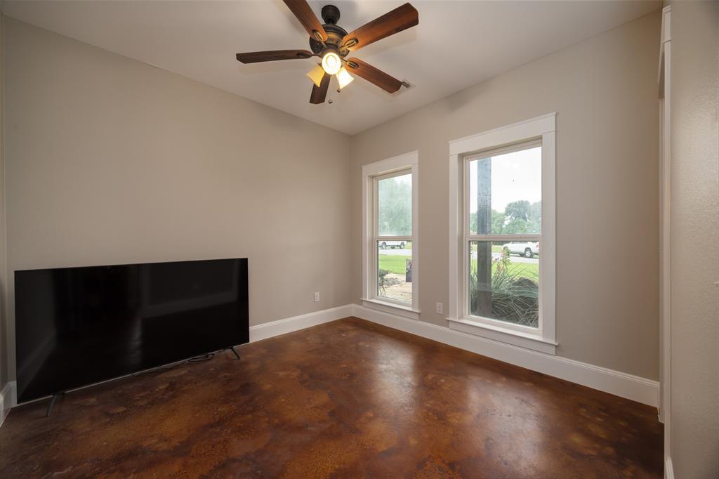 191 Bell Road Van Alstyne, TX 75495 - Photo 24 of 40