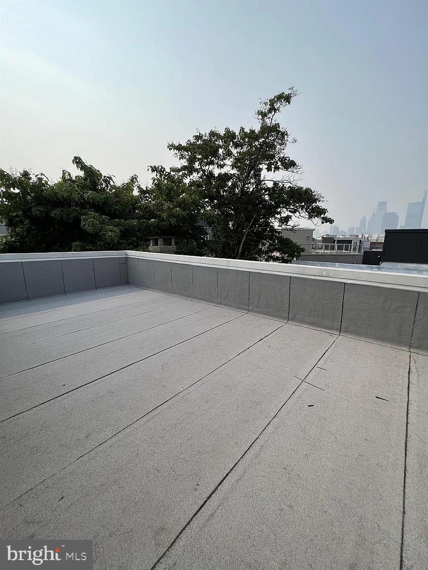 923 North 19th Street, Unit 2R Philadelphia, PA 19130 - Photo 3 of 8