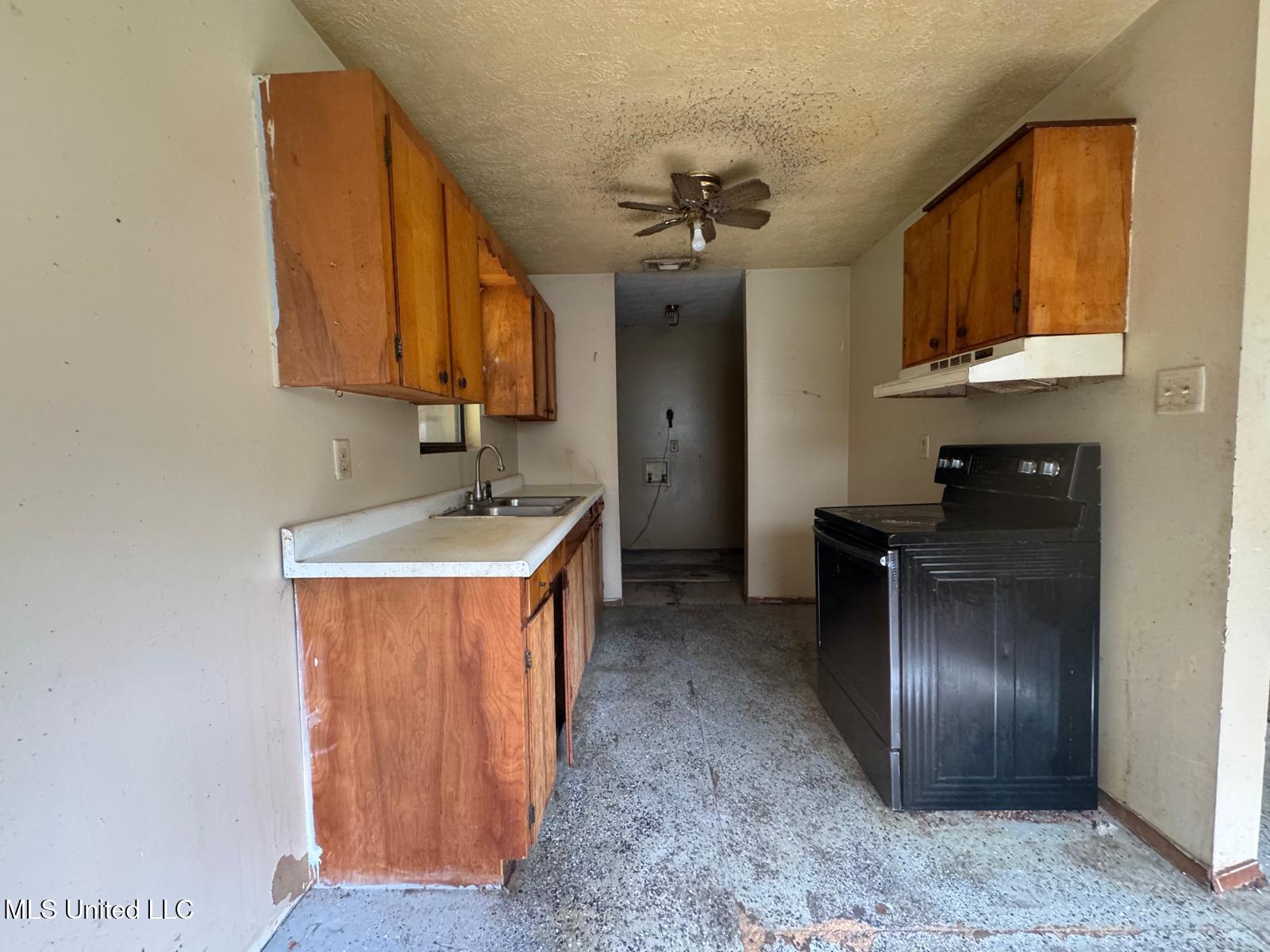 149 Star-Braxton Road Braxton, MS 39044 - Photo 6 of 23 WhatsApp Image 2025-09-05 at 16.19.51_fa