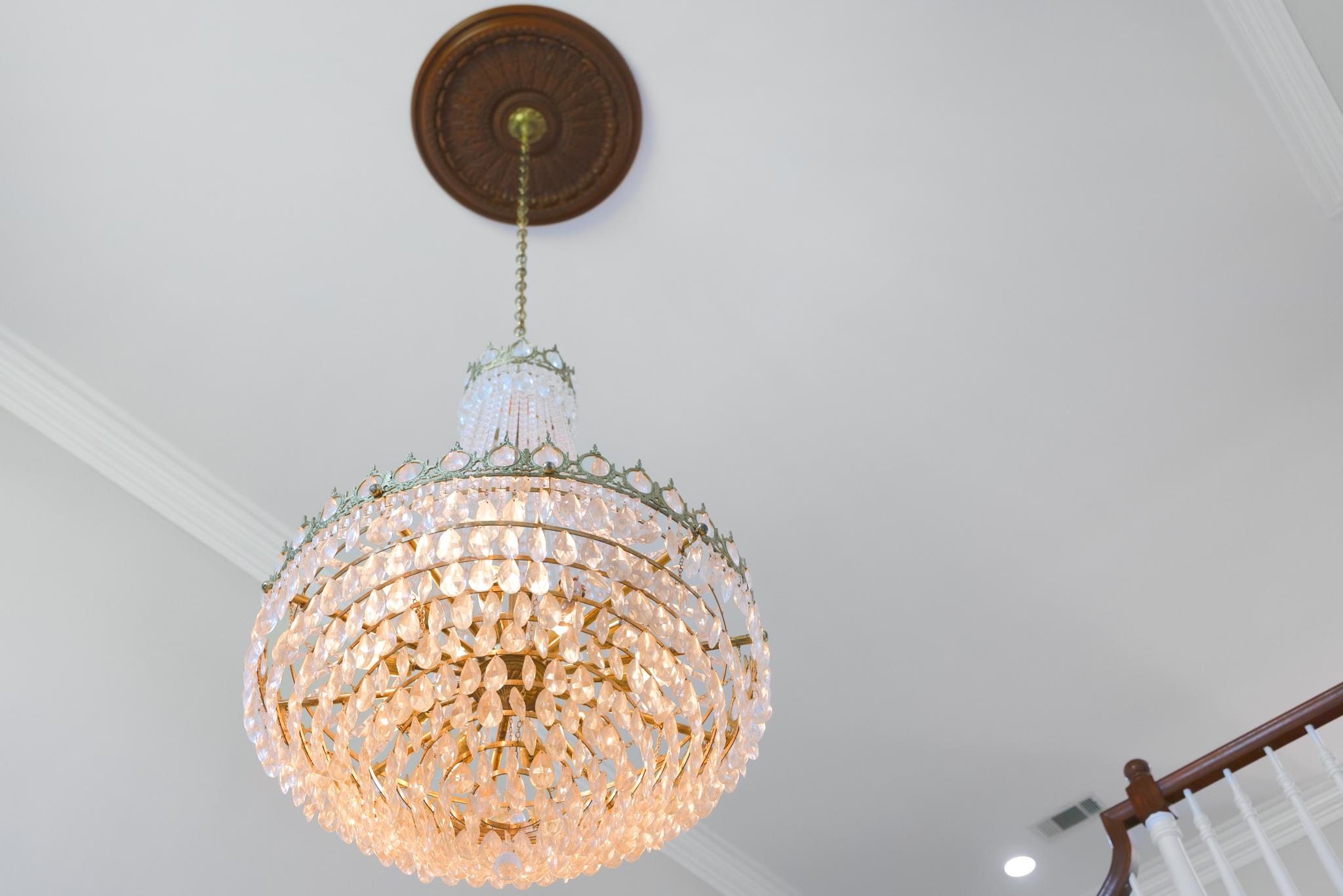 4839 Mayfield Road West Collierville, TN 38017 - Photo 29 of 40 Detailed view of ornamental molding and a chandelier