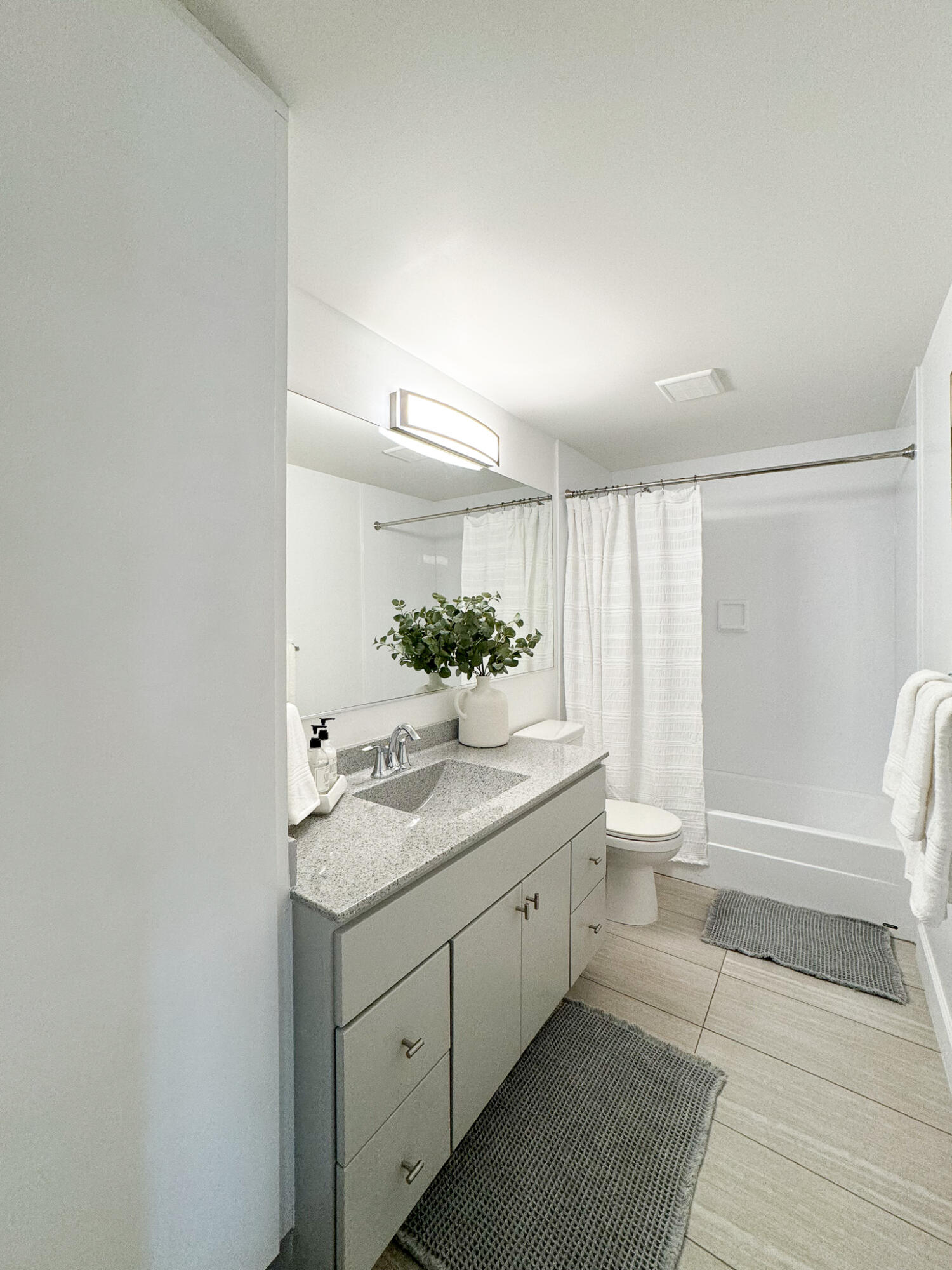 2821 28th Court Jupiter, FL 33477 - Photo 14 of 29 IMG_3210