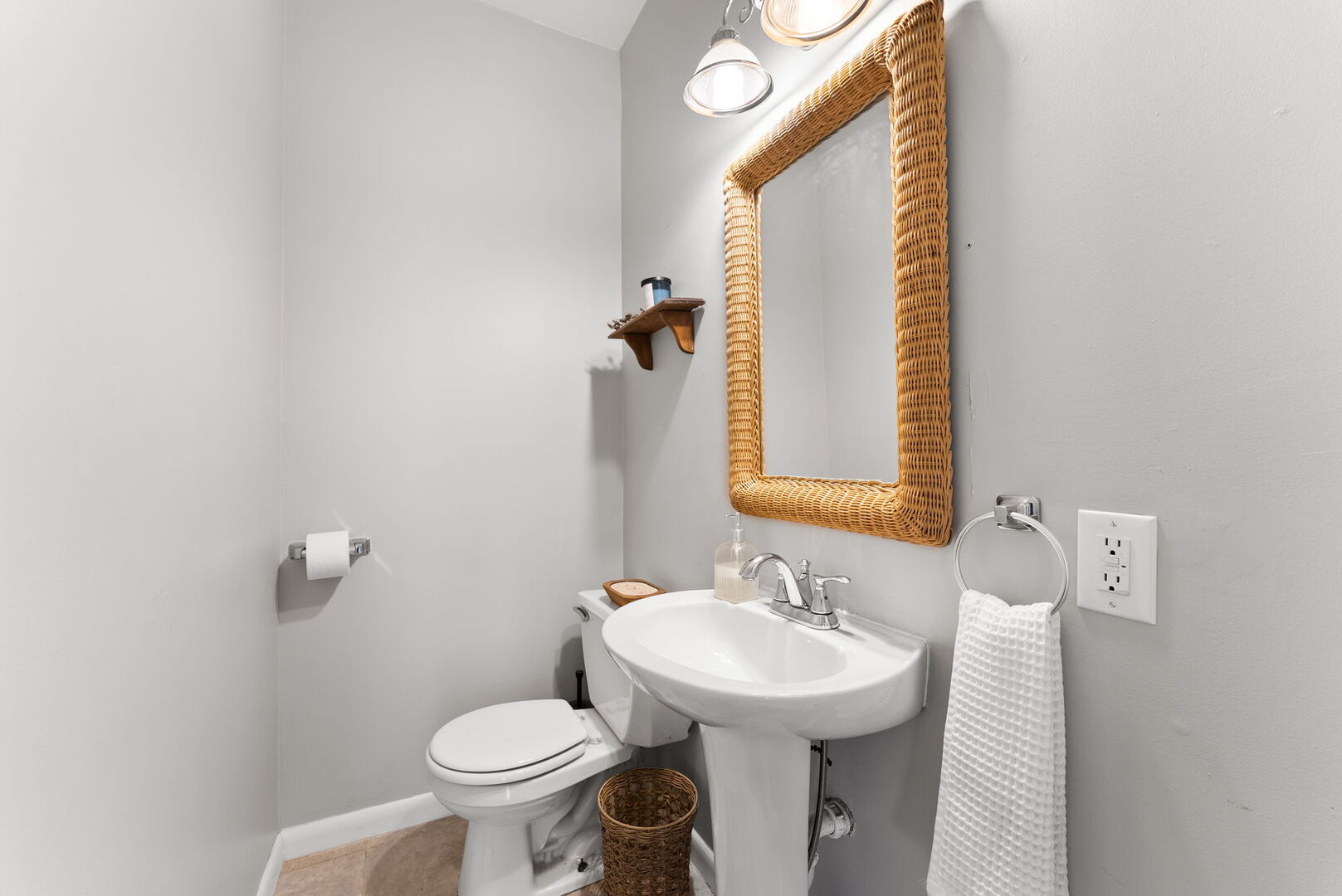 606 Indian Road Davenport, IA 52802 - Photo 14 of 30