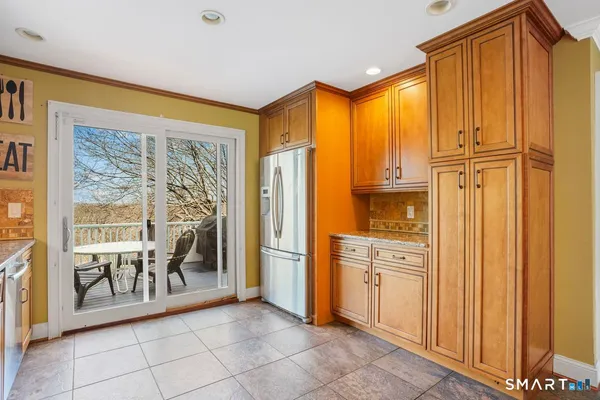 $475,000 | 97 Coram Road, Shelton, CT 06484