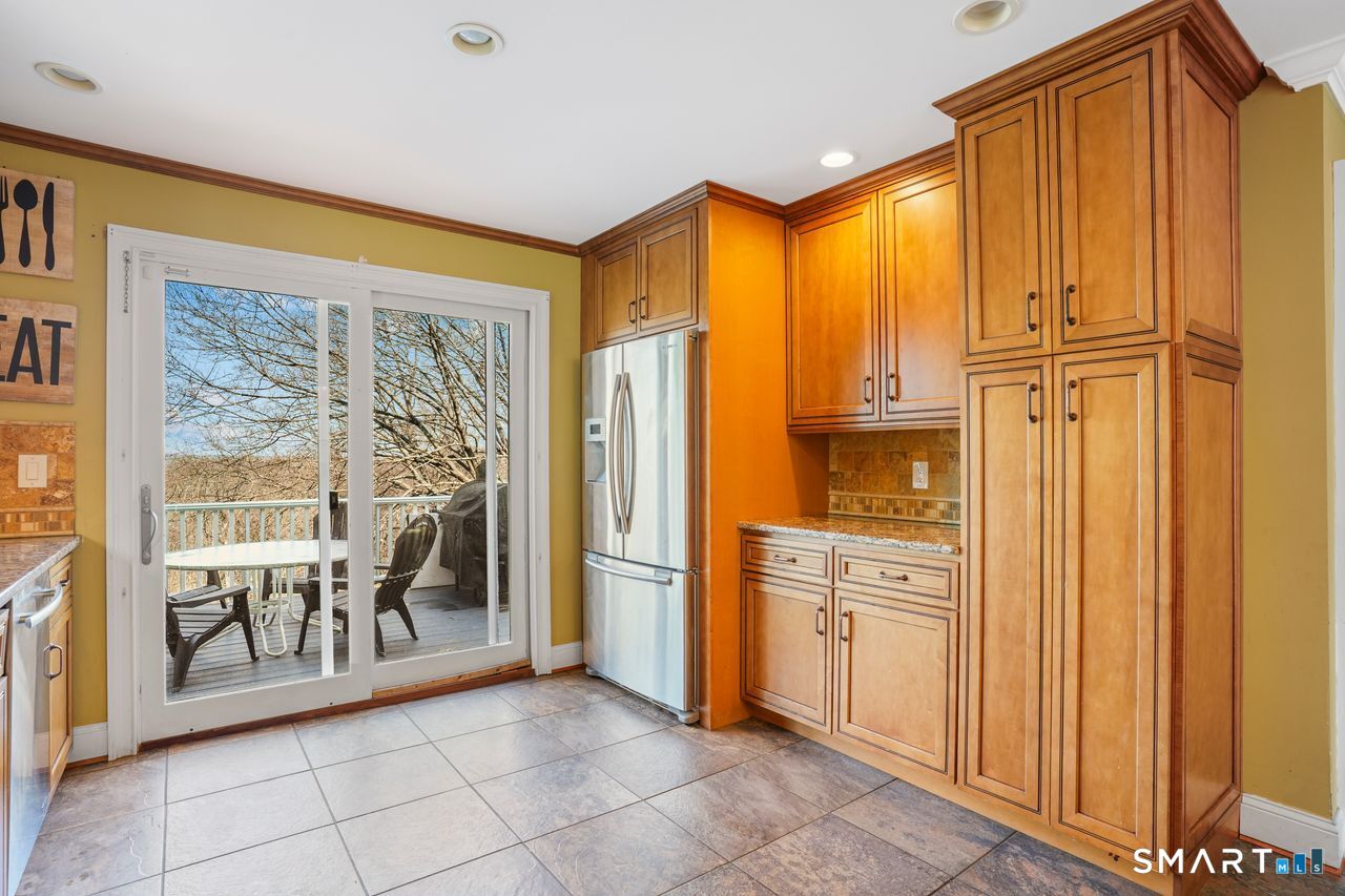 97 Coram Road Shelton, CT 06484 - Photo 12 of 40